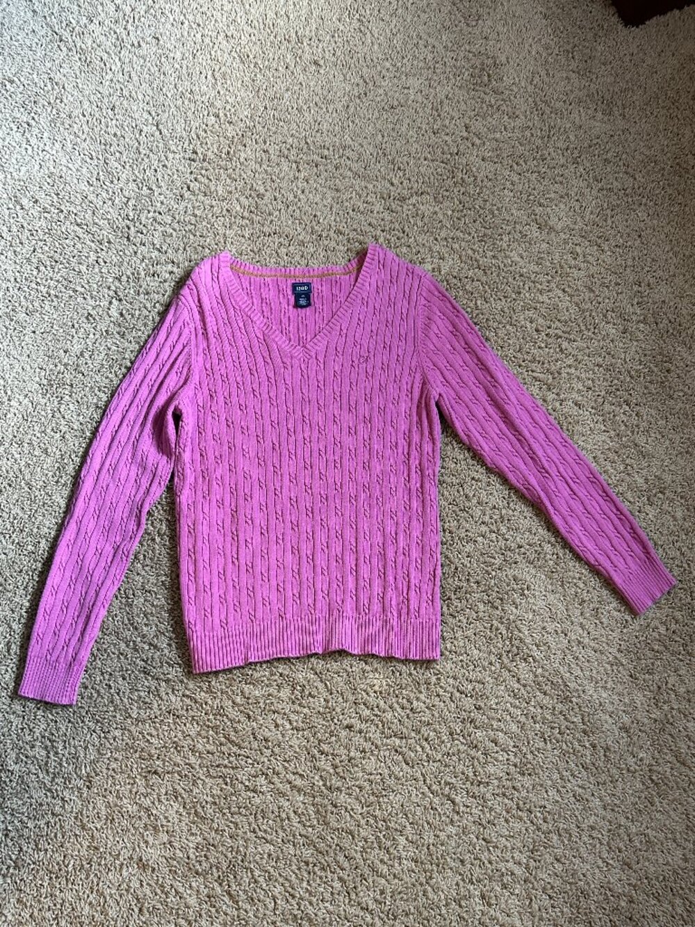 Izod Cable Knit V-Neck Sweater Size L